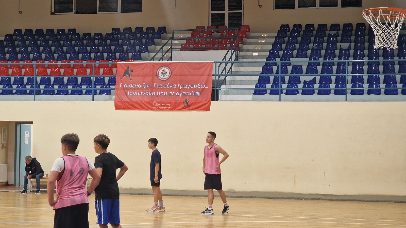 aa8171e9-6129-4c1f-a7dd-e61e771c5d94